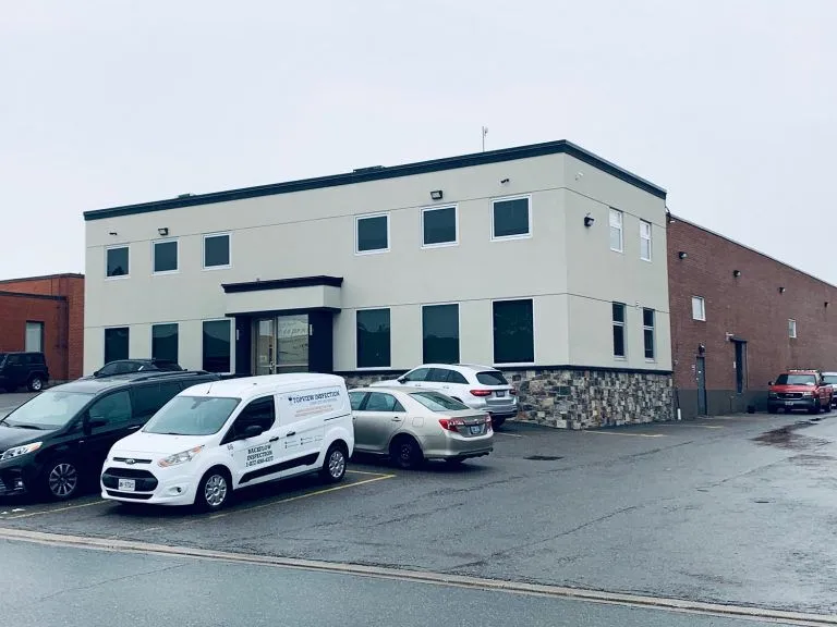 white stucco installation